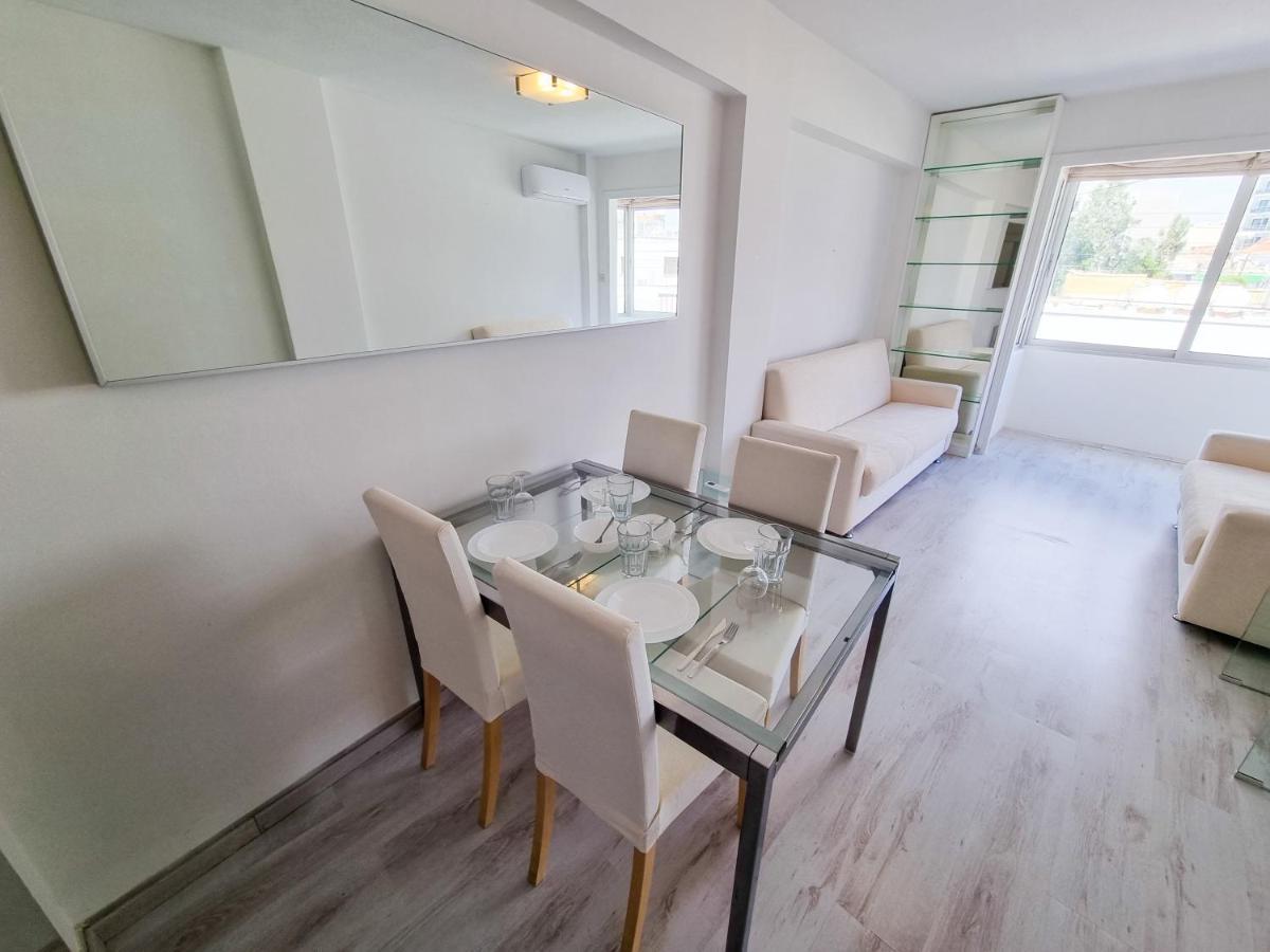 Cheer Up City Apartment, Near To The Finikoudes Beach Larnaca Dış mekan fotoğraf